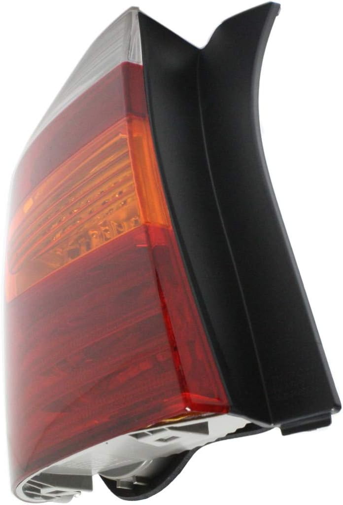 Driver and Passenger Side Tail Light I154