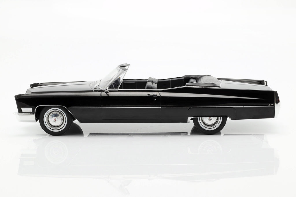 1/18 Cadillac DeVille Convertible 1967 U85083